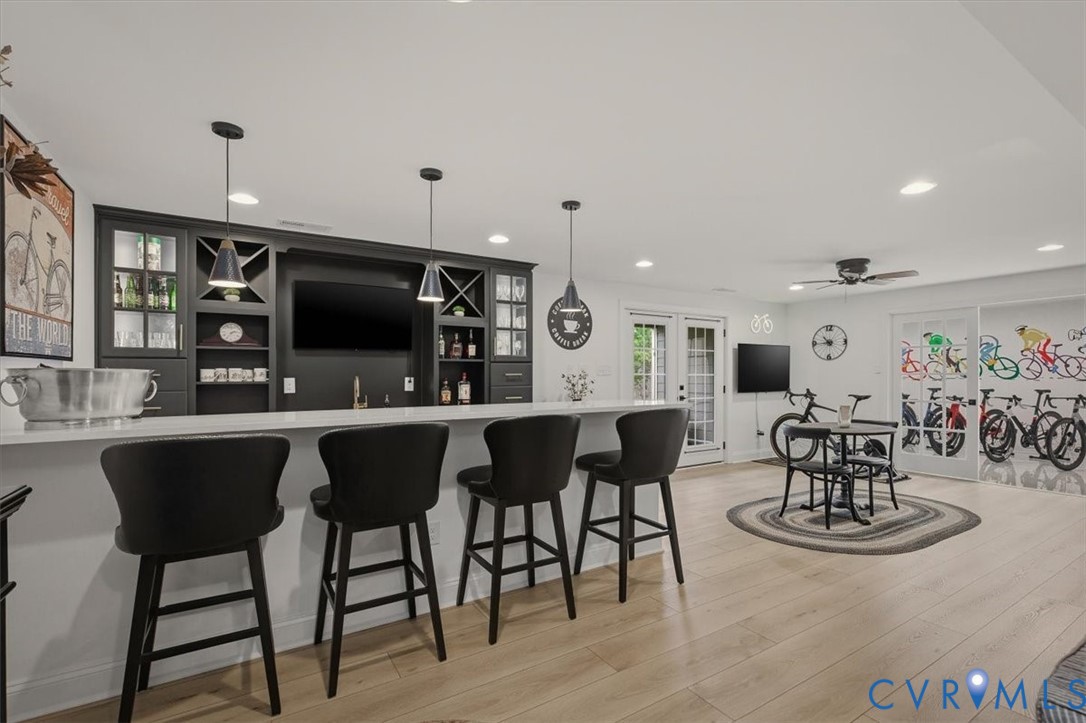 10050 Potters Wheel Way