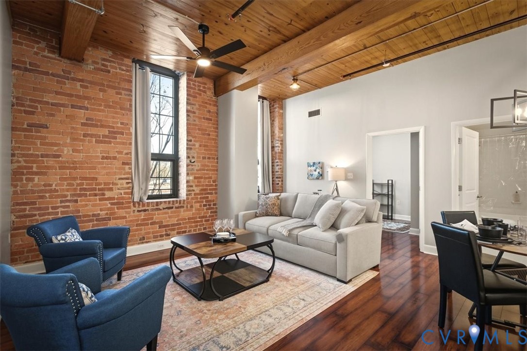 251 Rocketts Way Unit#202