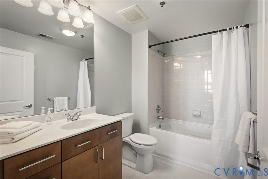 251 Rocketts Way Unit#202
