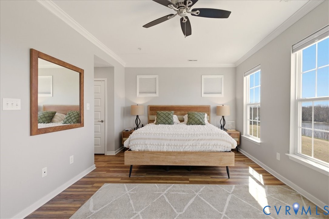 10 Capital Trail Row