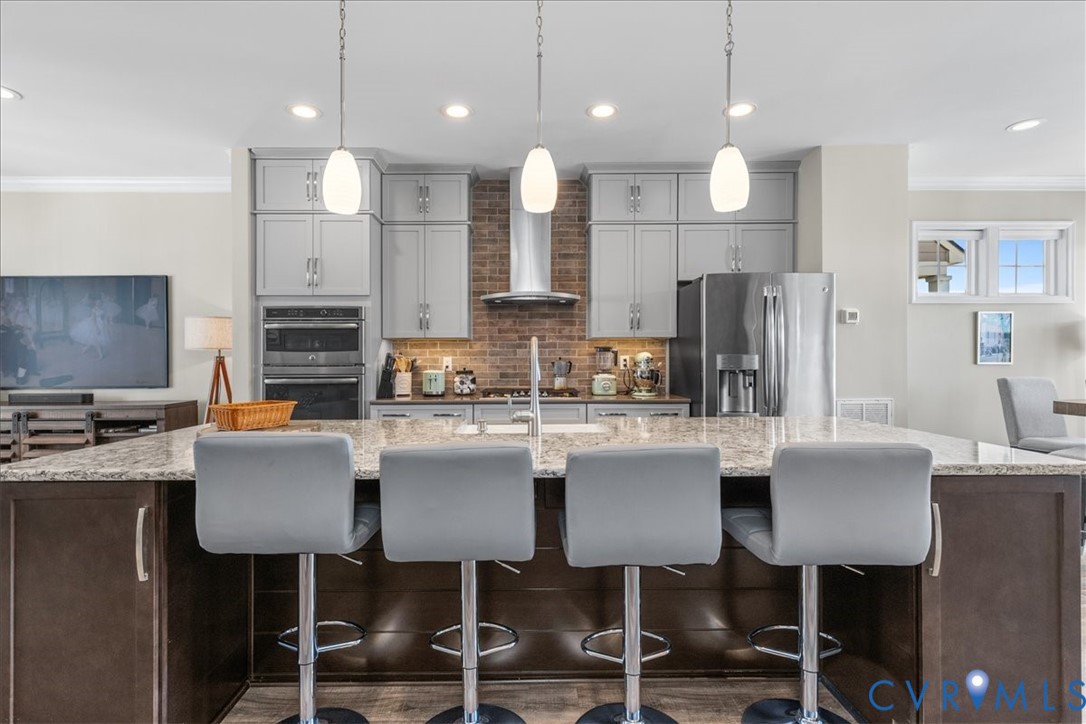 10 Capital Trail Row