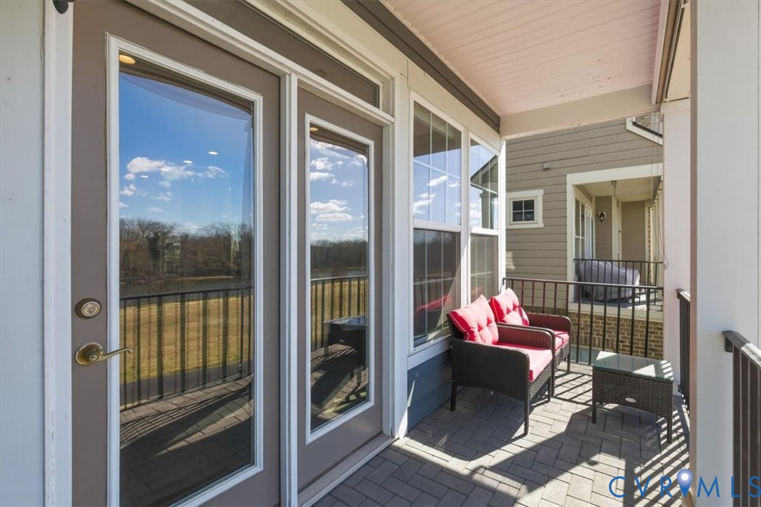 10 Capital Trail Row