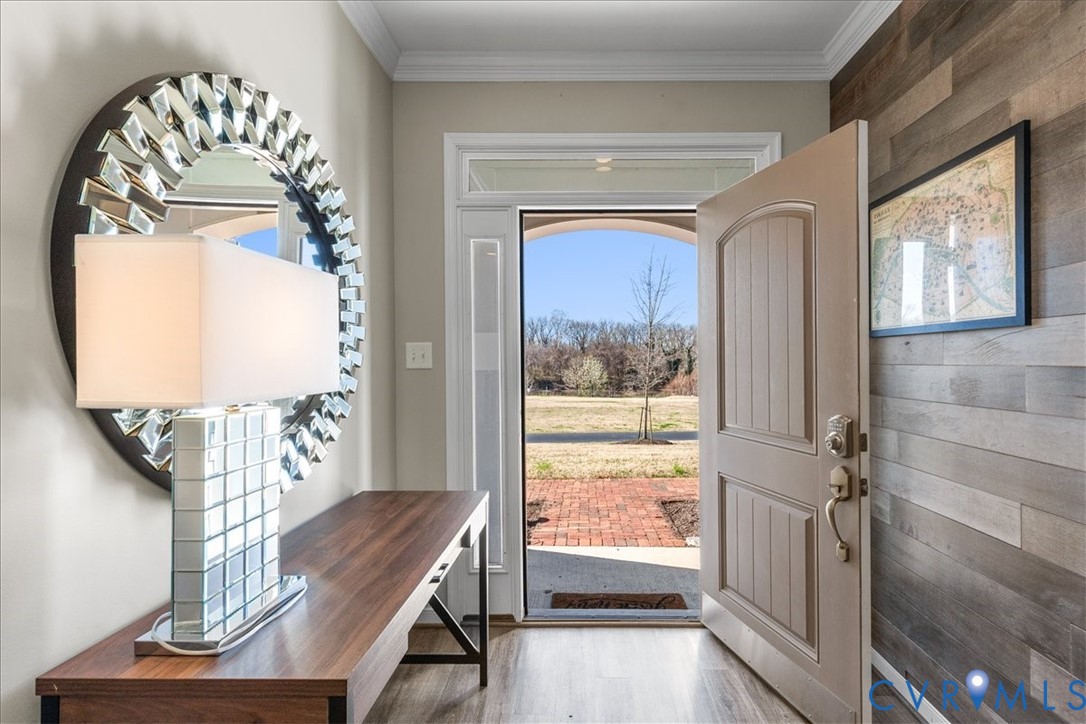 10 Capital Trail Row