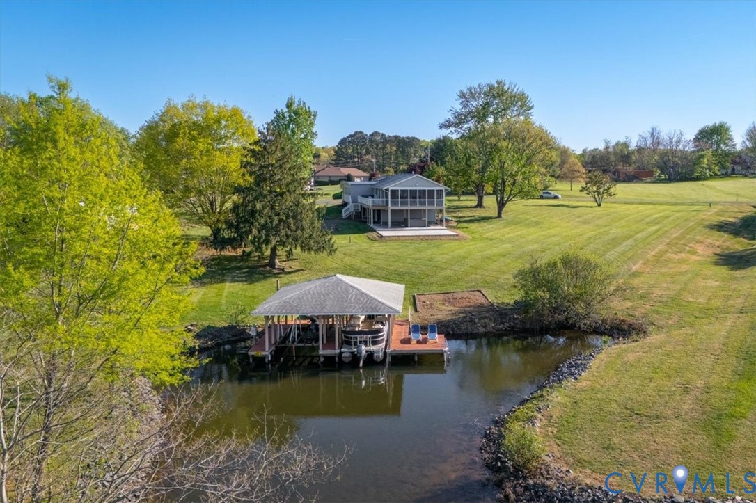 26 Lake Ct