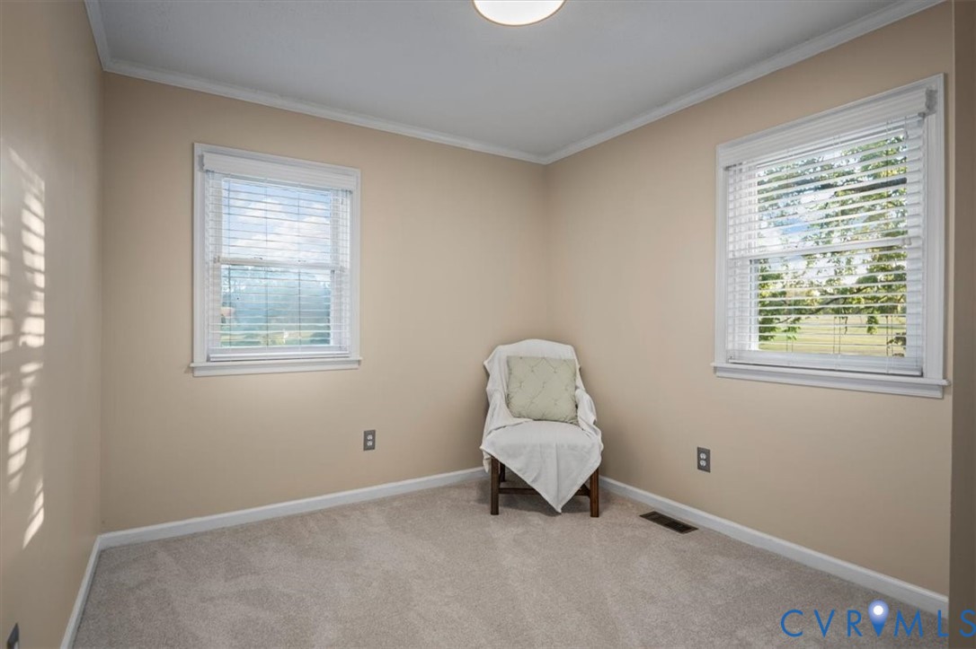 26 Lake Ct