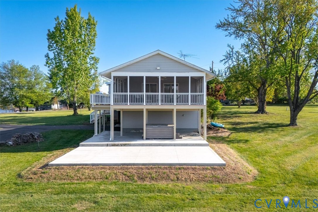 26 Lake Ct