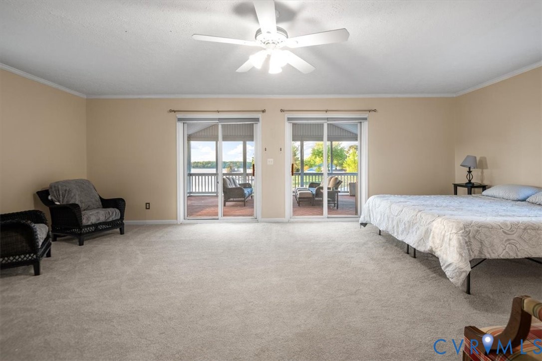 26 Lake Ct