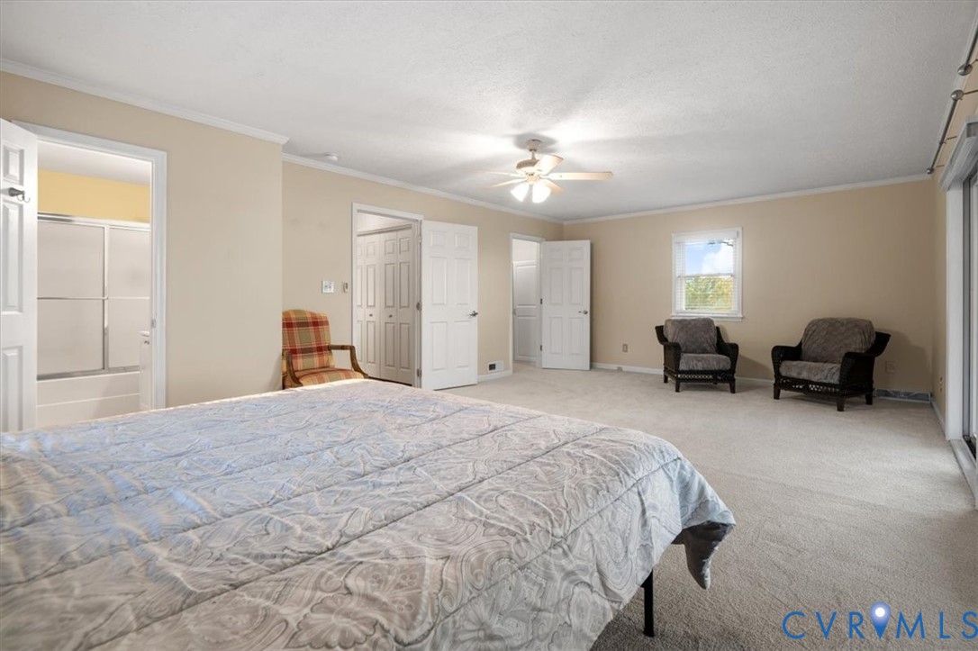 26 Lake Ct