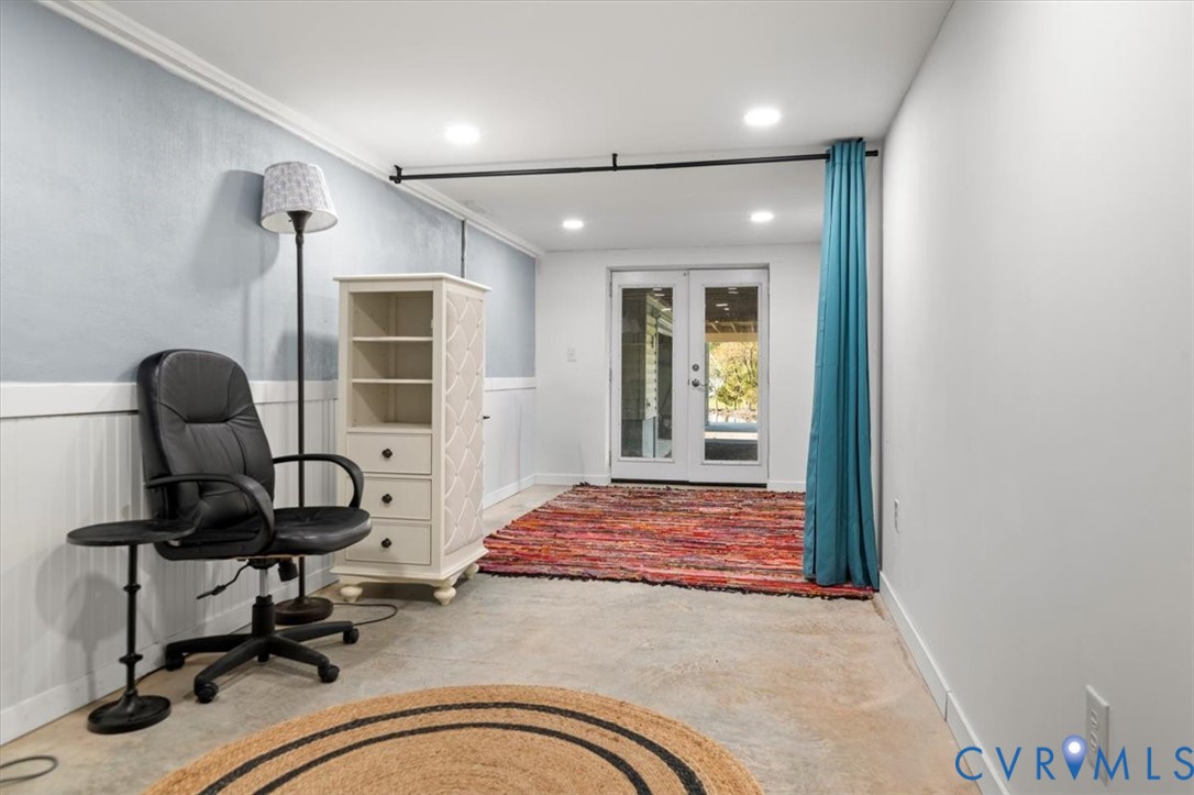 26 Lake Ct