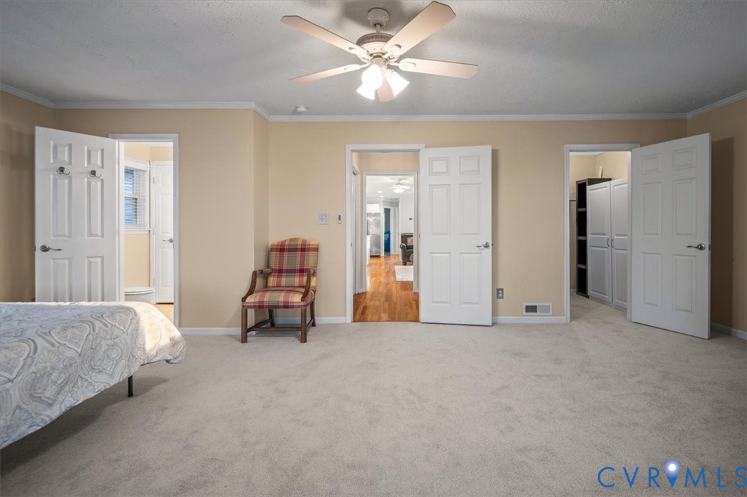 26 Lake Ct