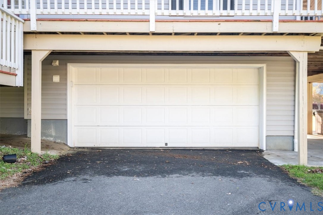 26 Lake Ct