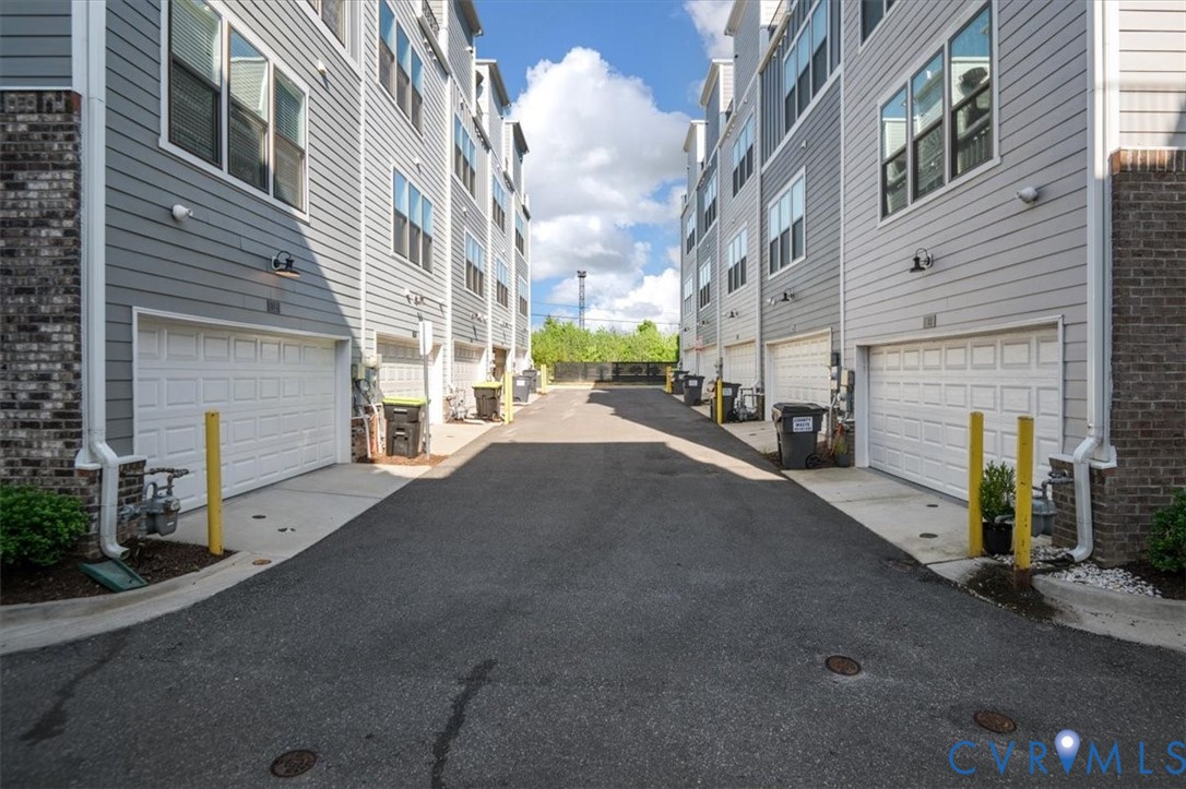 18 Shiplock Row