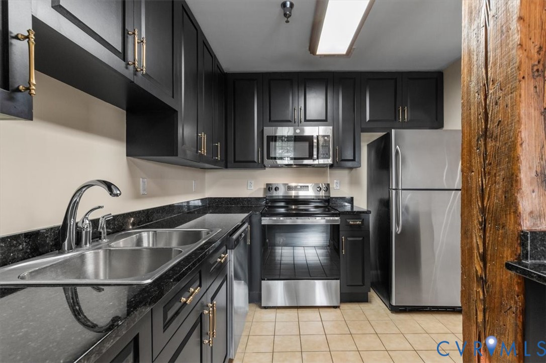 251 Rocketts Way Unit#104