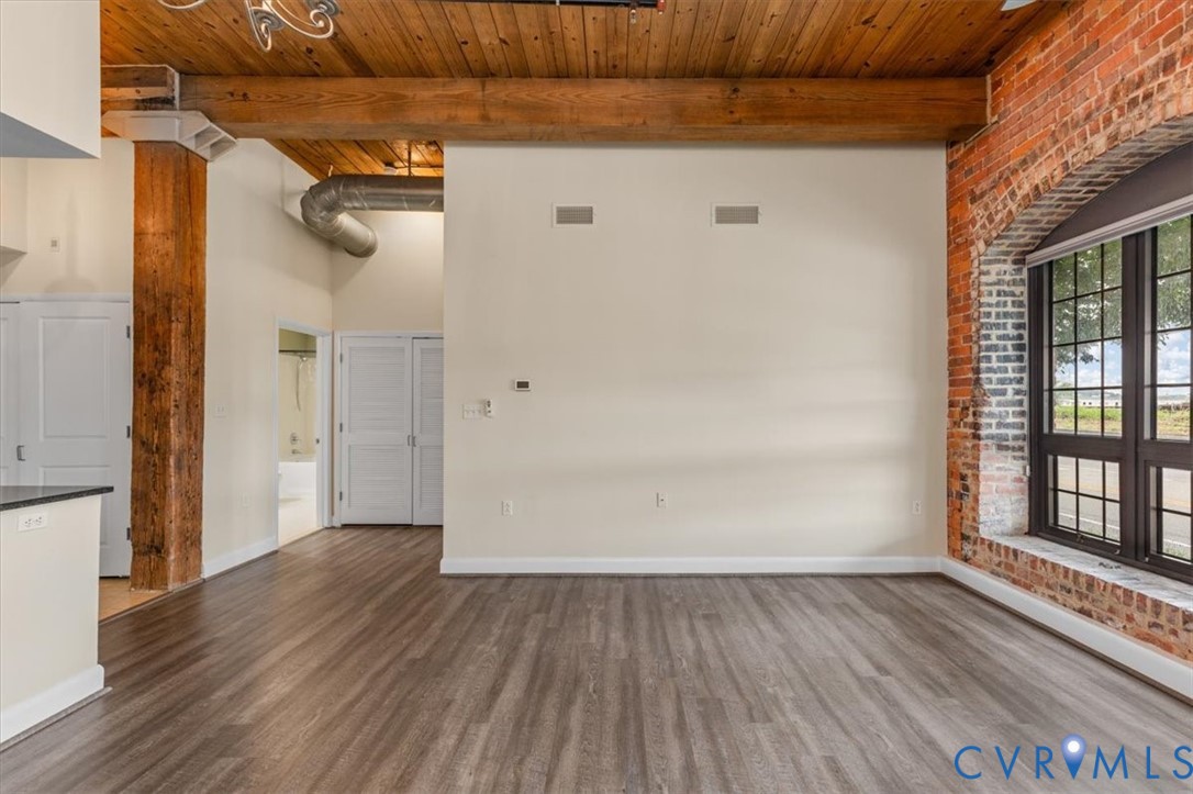 251 Rocketts Way Unit#104