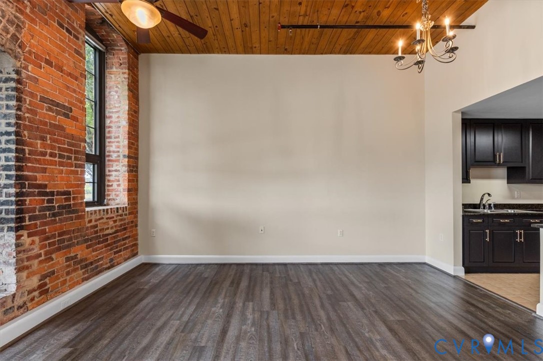 251 Rocketts Way Unit#104