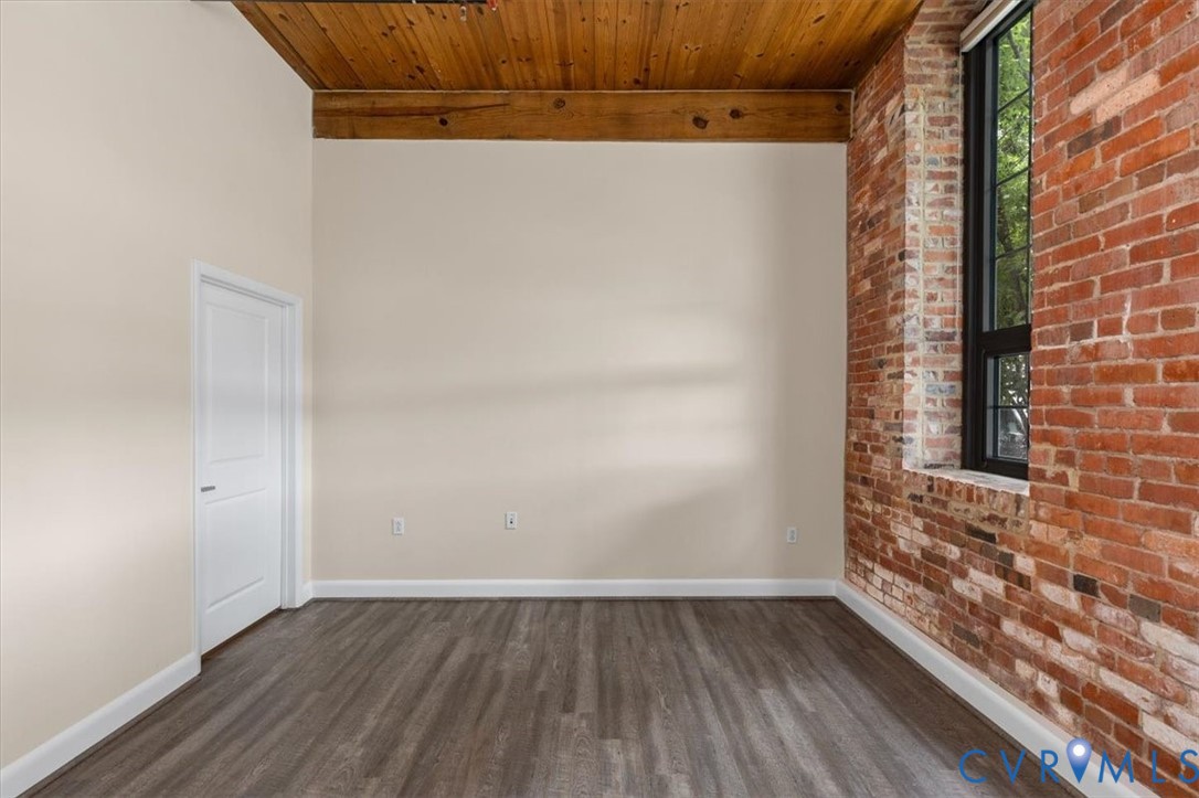 251 Rocketts Way Unit#104