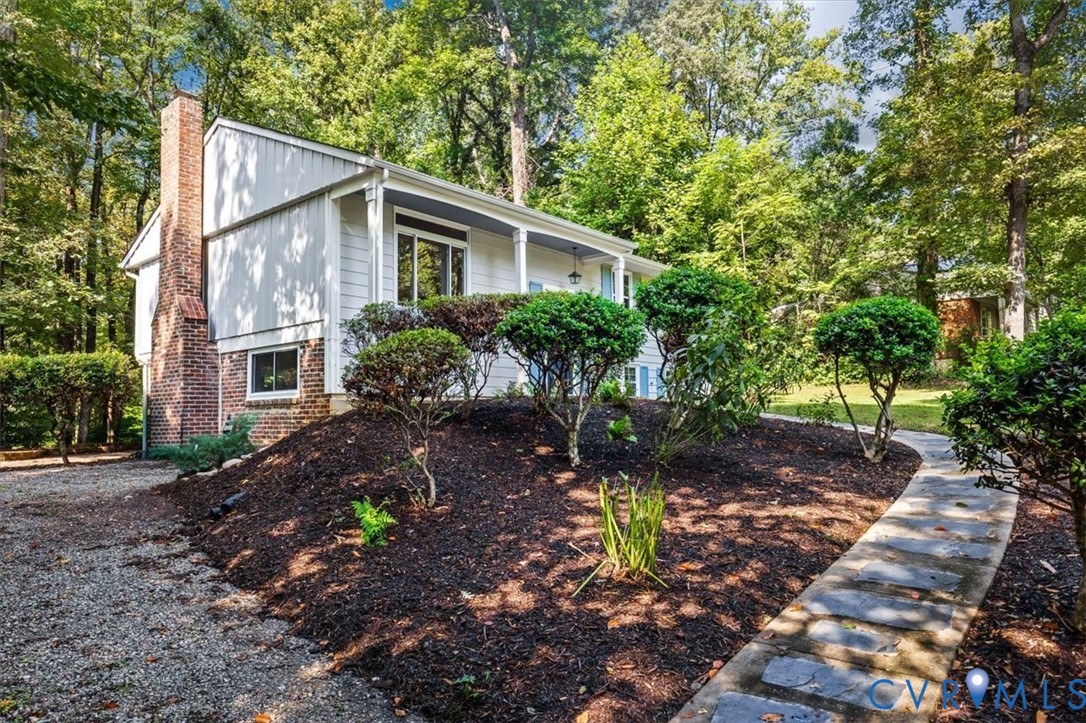 2220 Tuscora Rd
