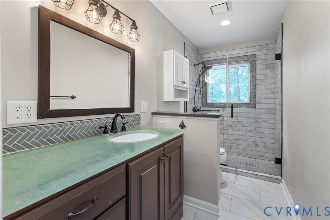 2220 Tuscora Rd