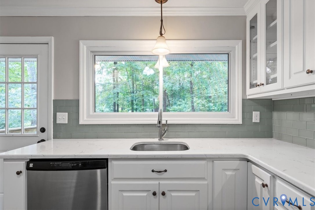 2220 Tuscora Rd
