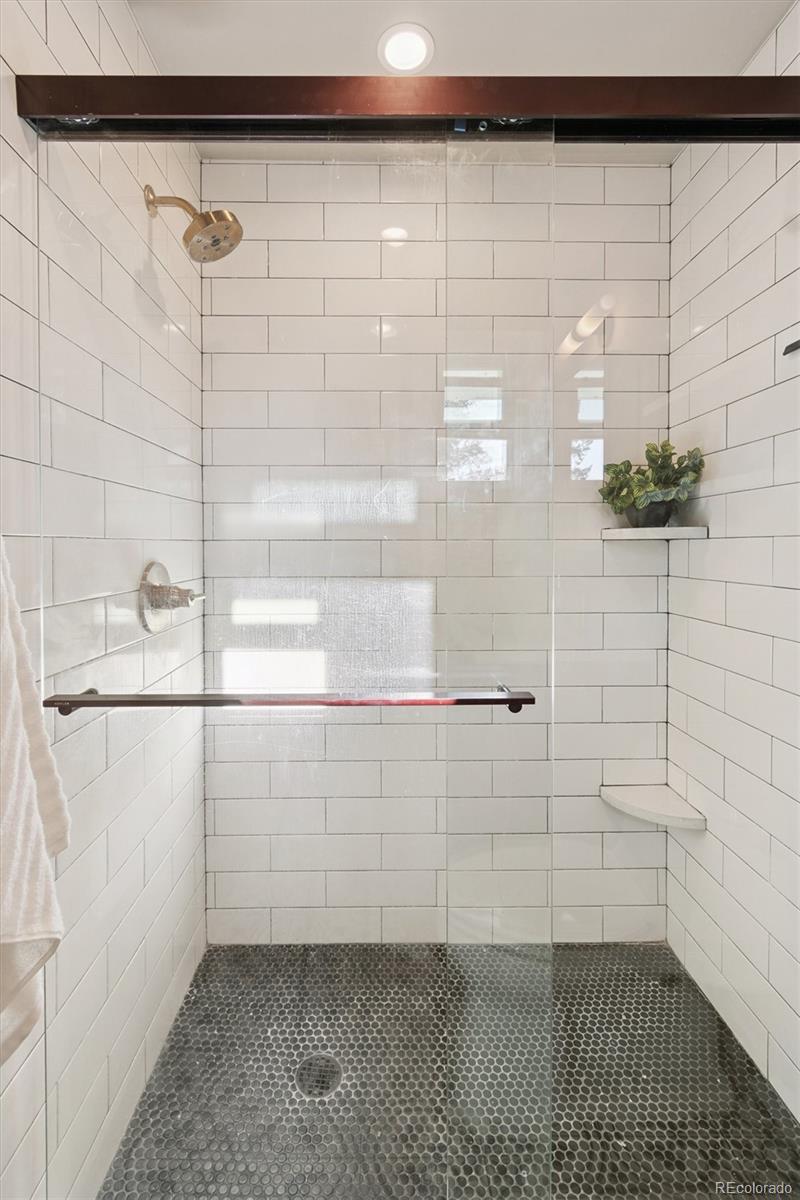 3125 S Marion Street