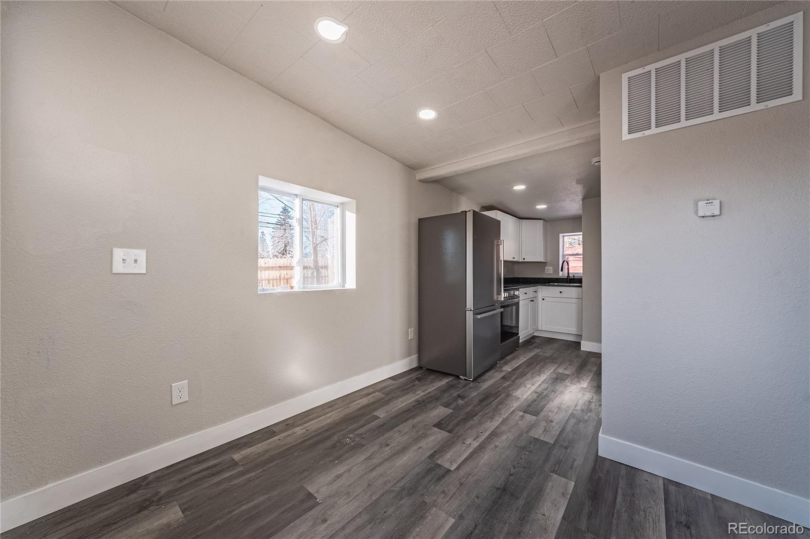 1830 E Uintah Street