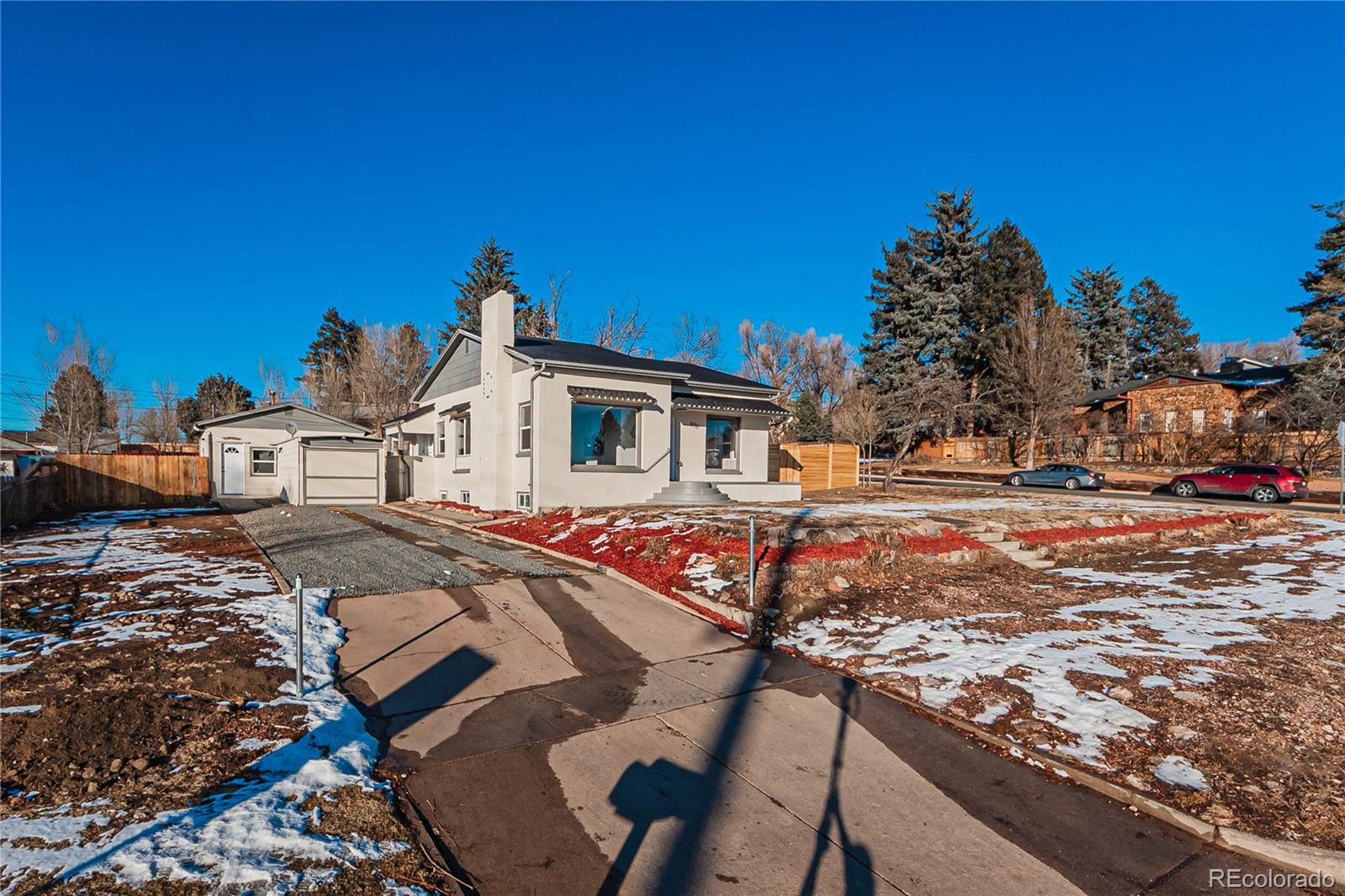 1830 E Uintah Street