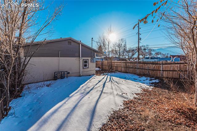 1830 E Uintah Street