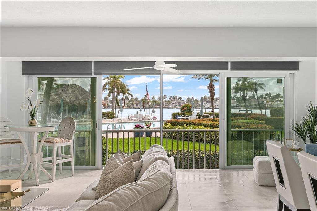 2800 Gulf Shore BLVD N # 105