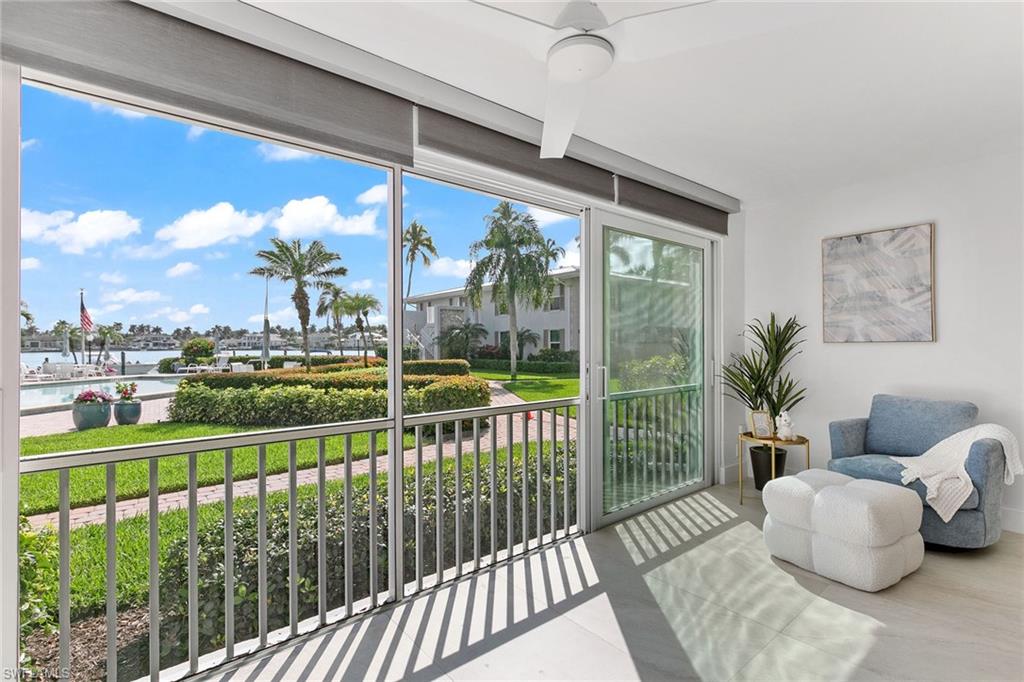 2800 Gulf Shore BLVD N # 105
