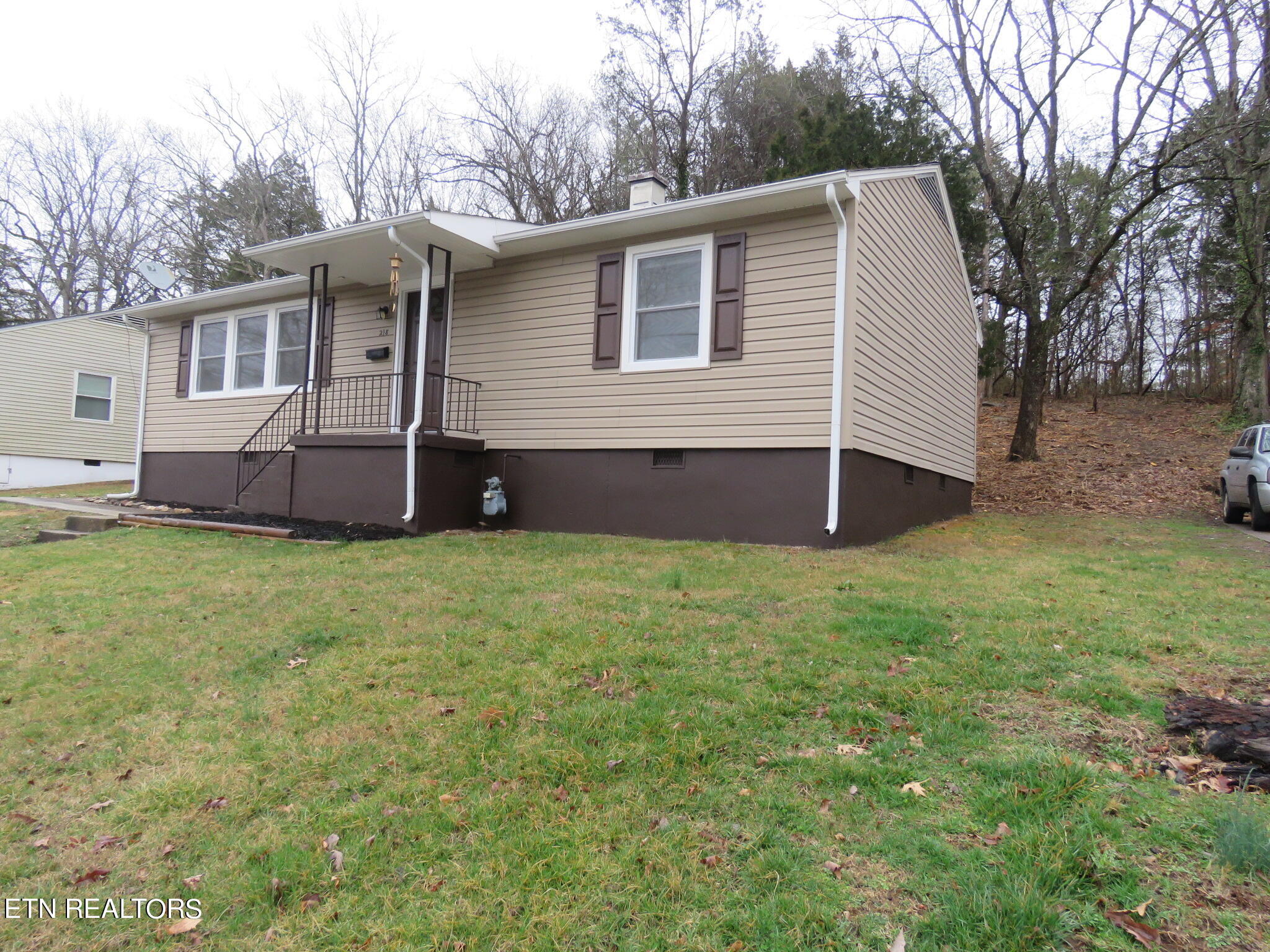218 East Drive