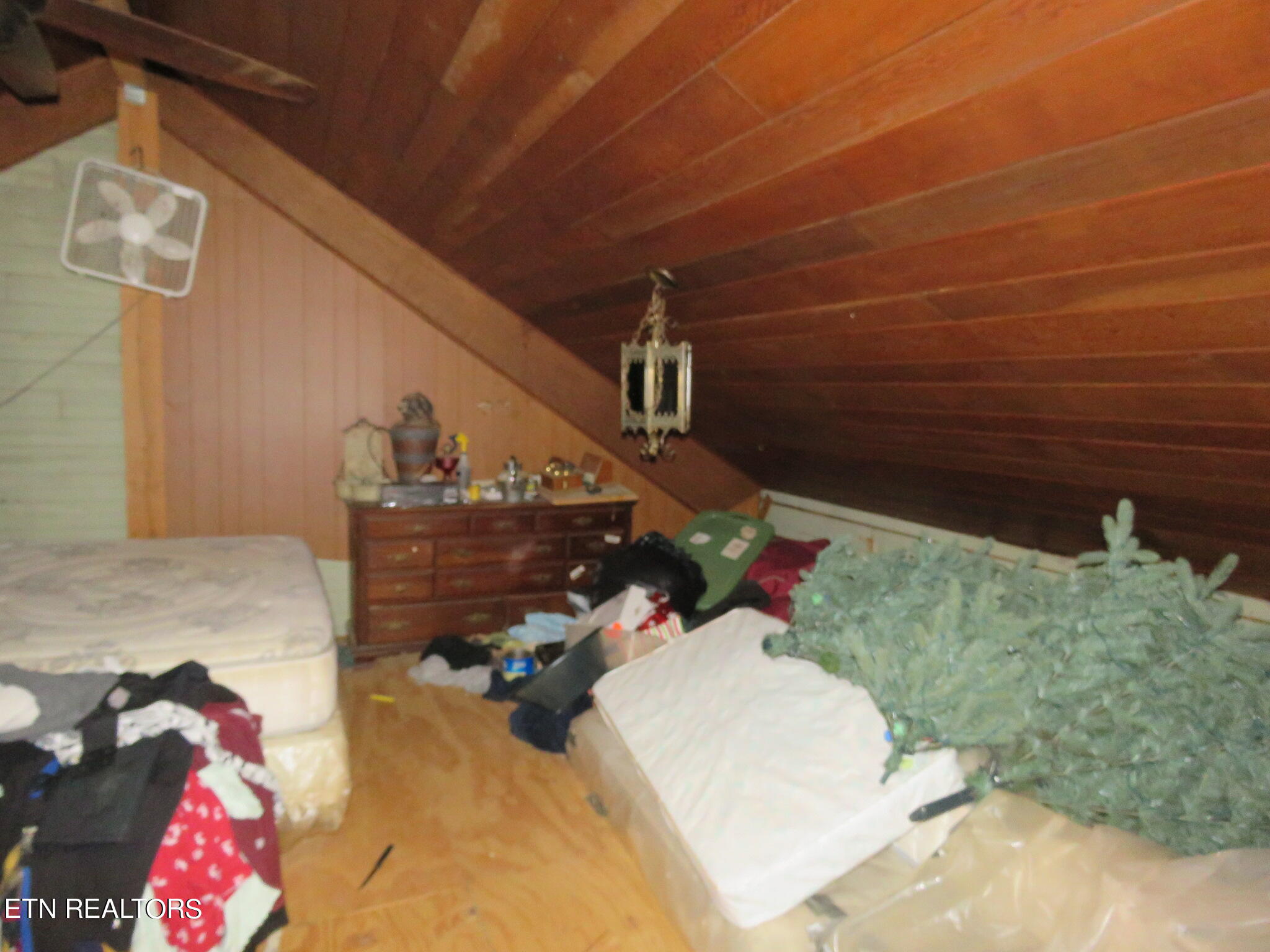 127 Manor Rd