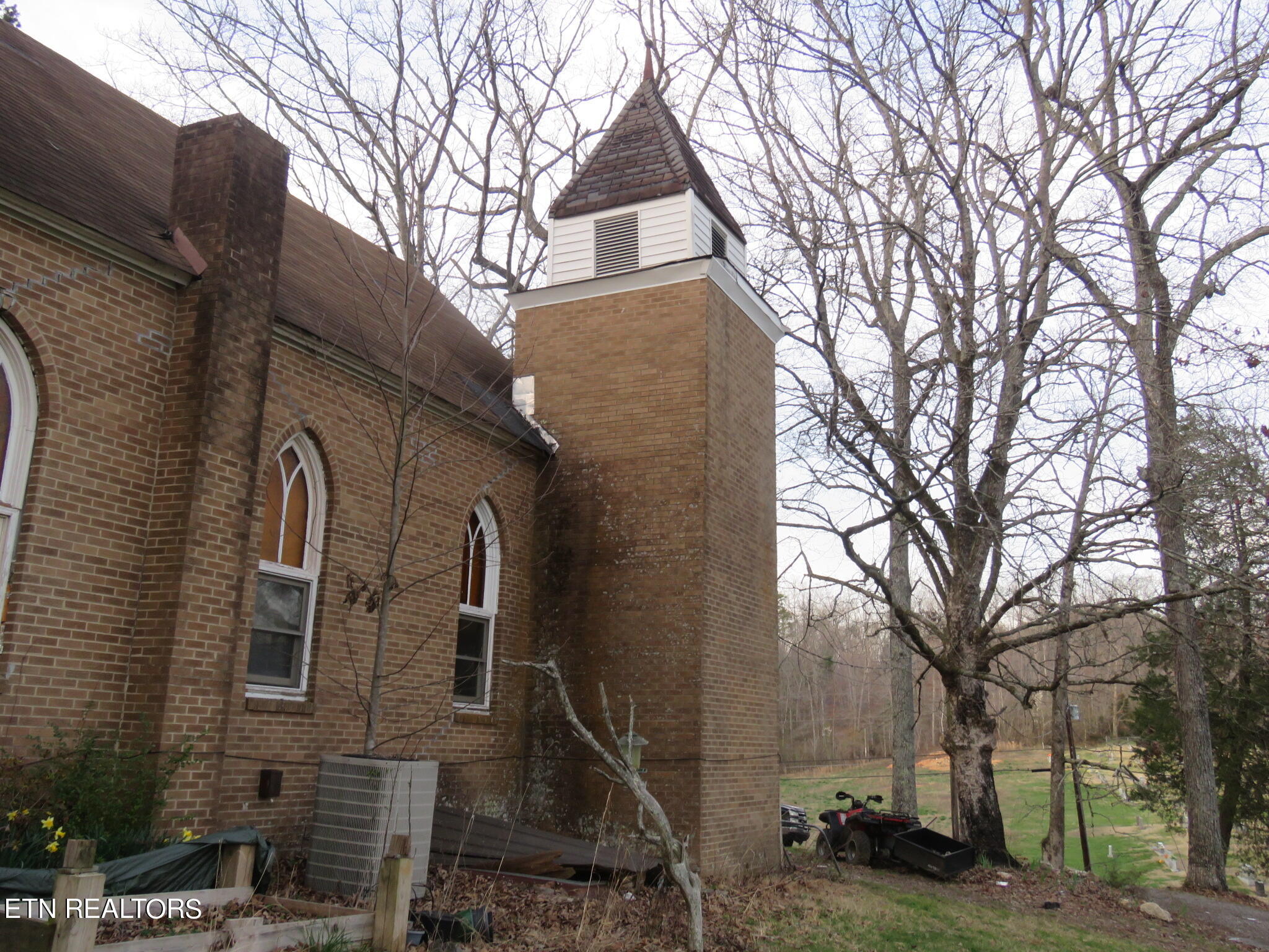 127 Manor Rd
