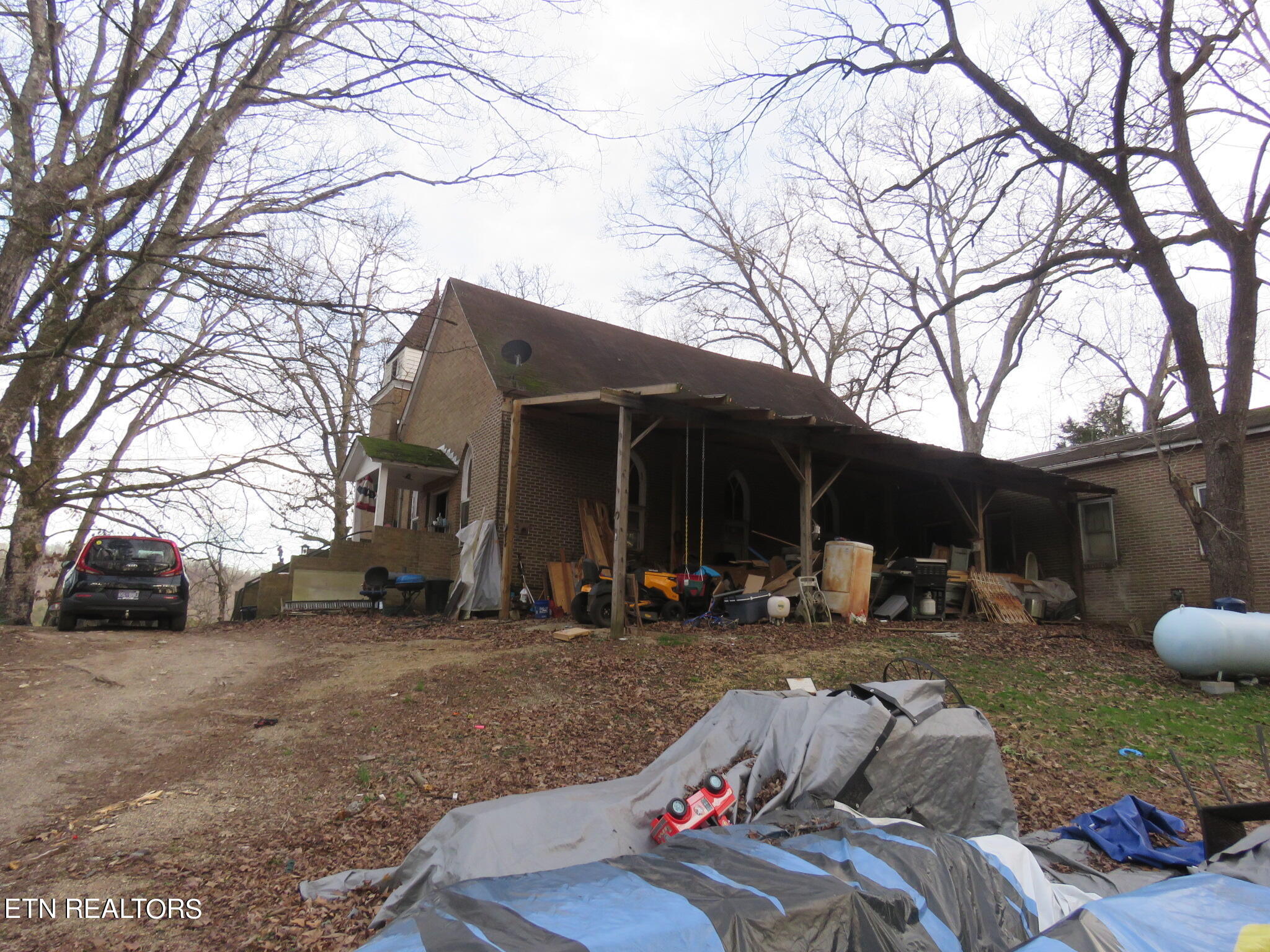 127 Manor Rd