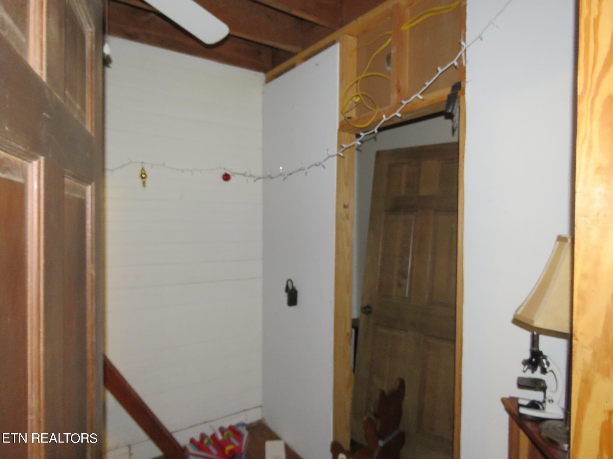 127 Manor Rd