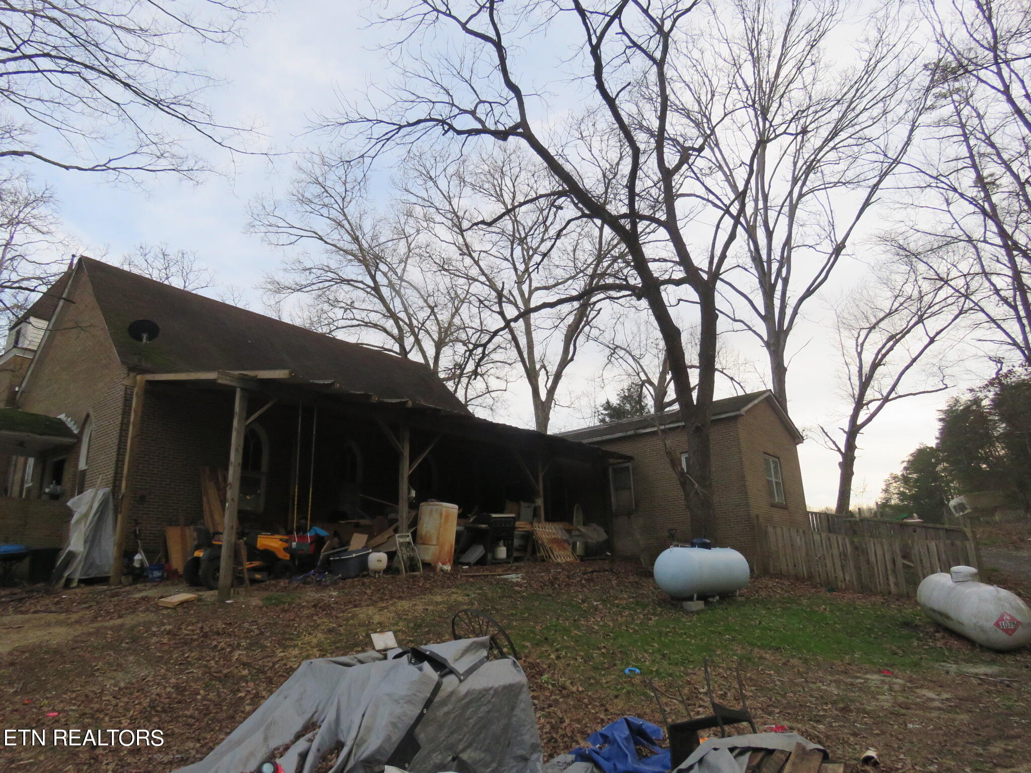 127 Manor Rd