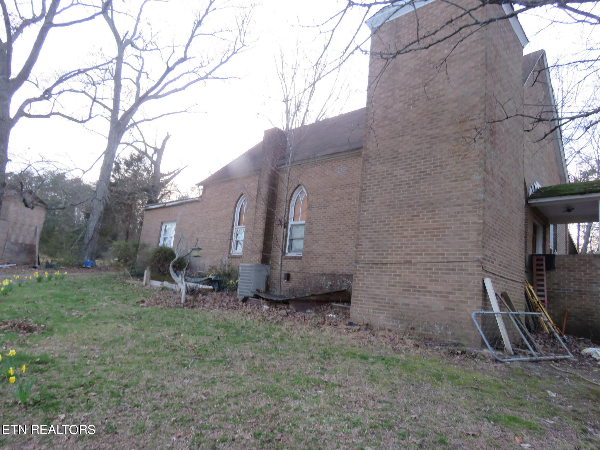 127 Manor Rd