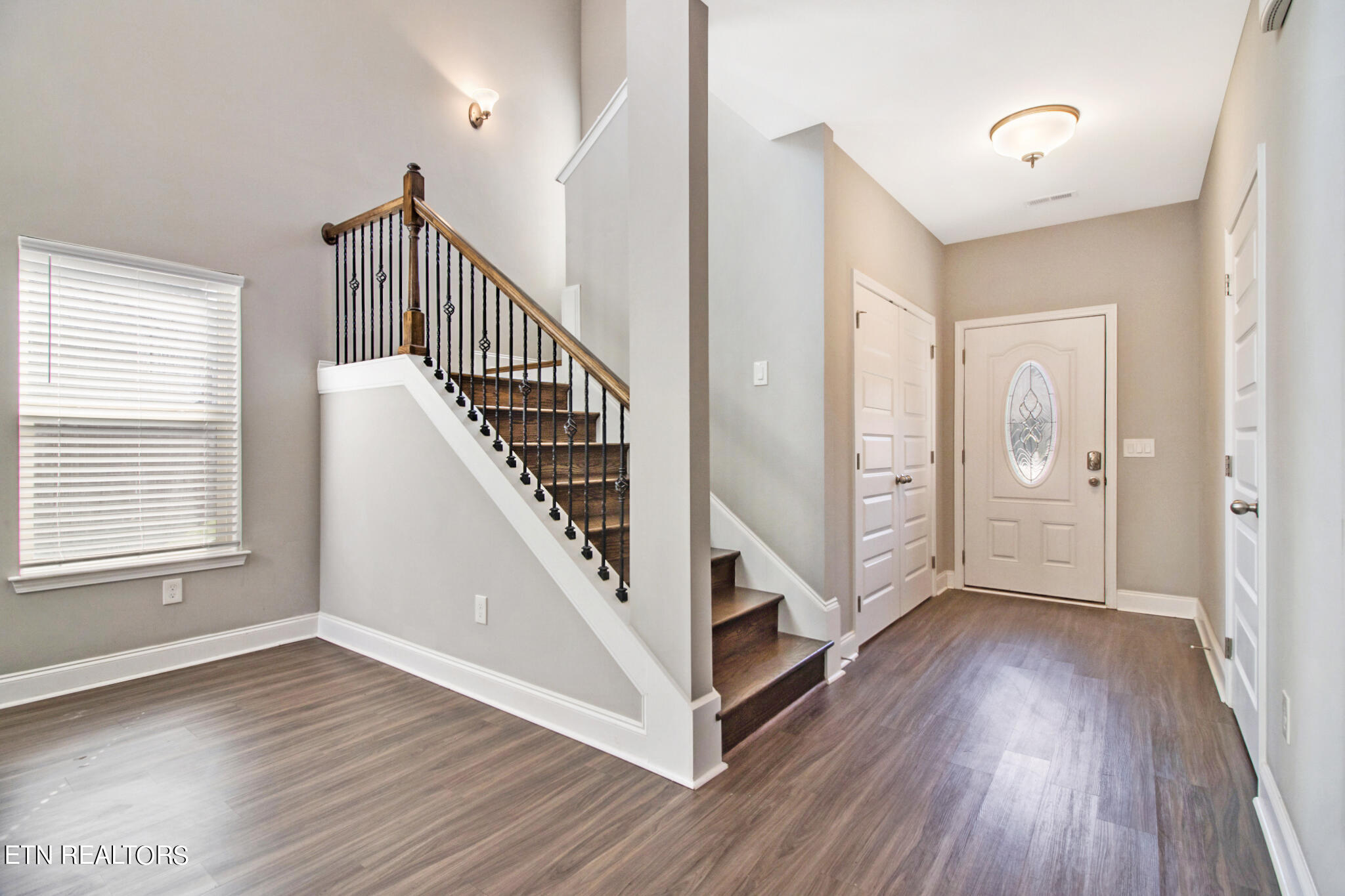 10841 Hunters Knoll Lane