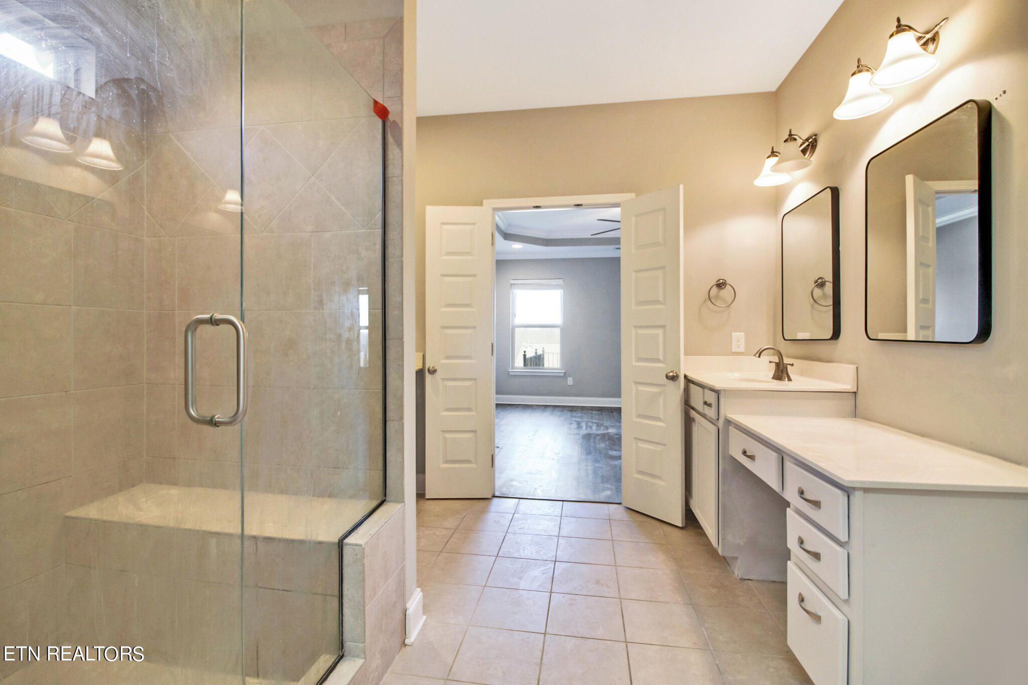 10841 Hunters Knoll Lane