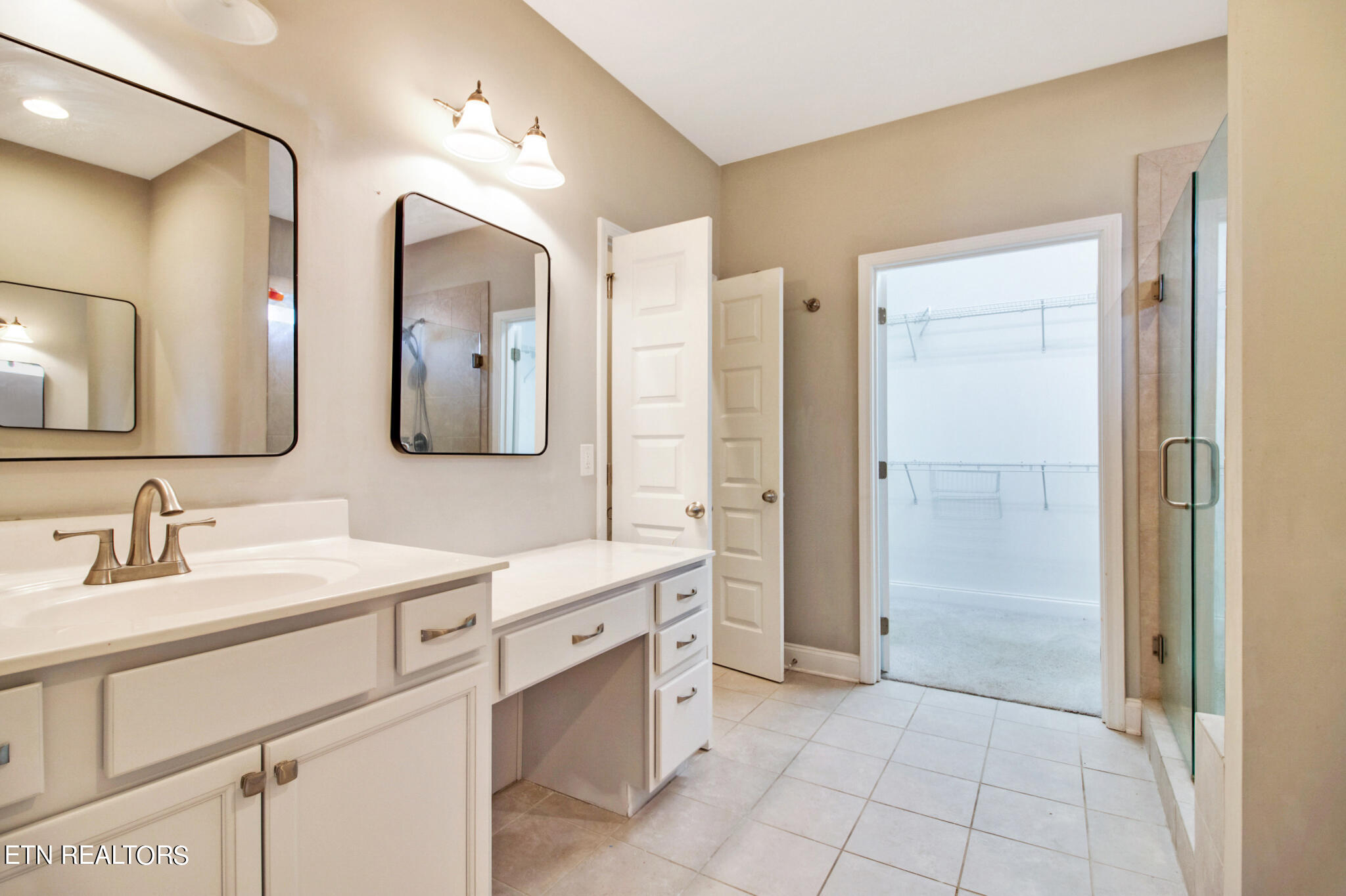 10841 Hunters Knoll Lane