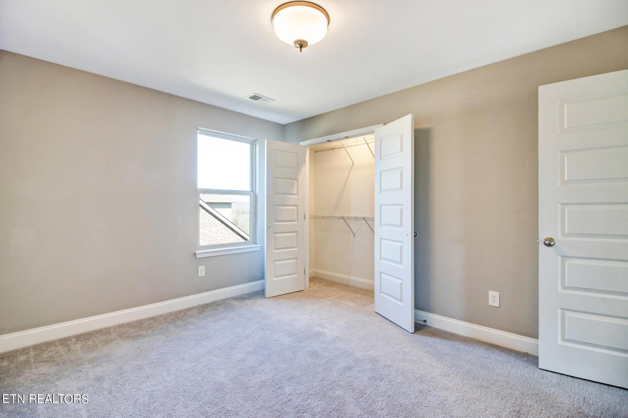 10841 Hunters Knoll Lane