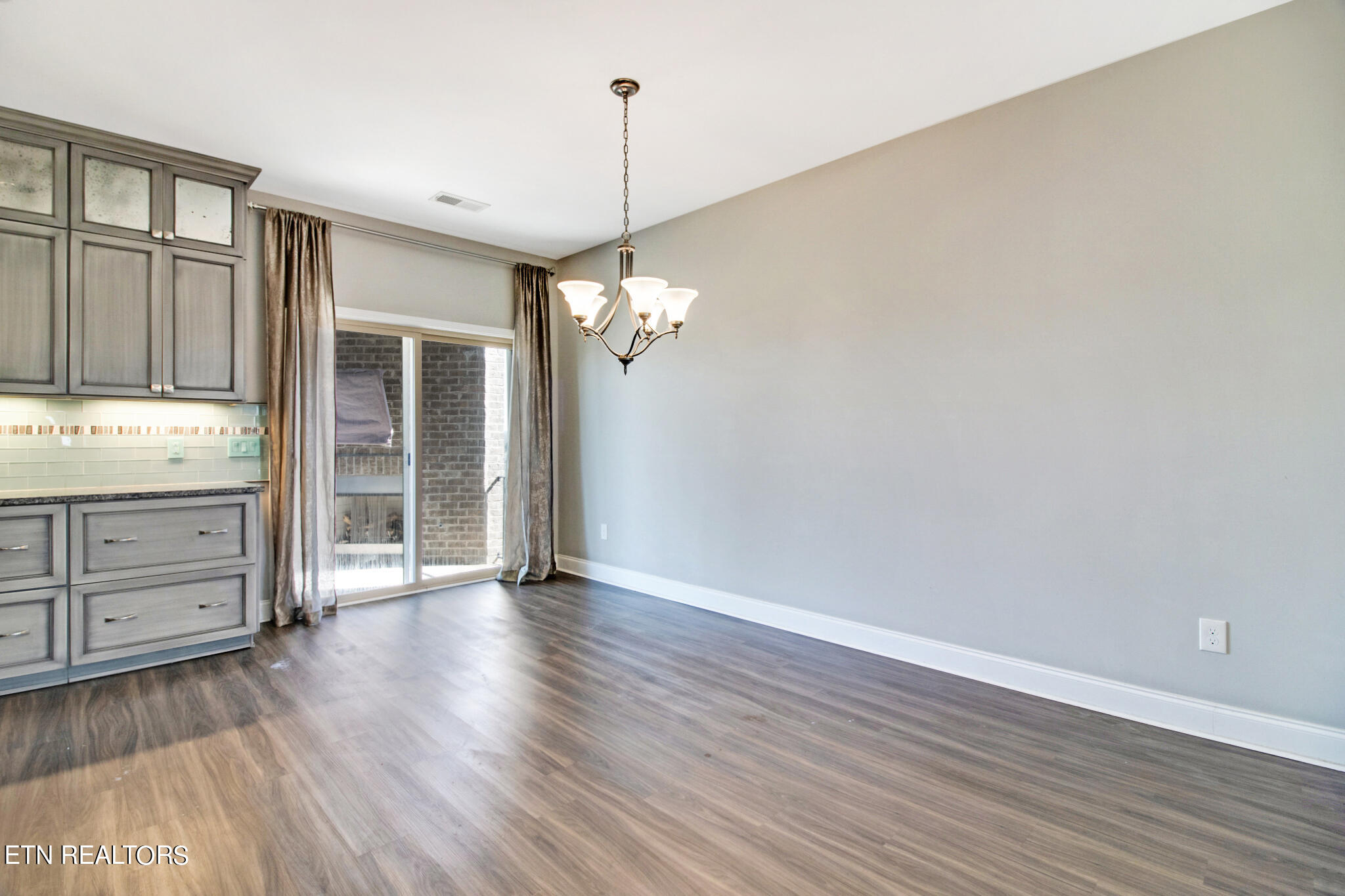 10841 Hunters Knoll Lane