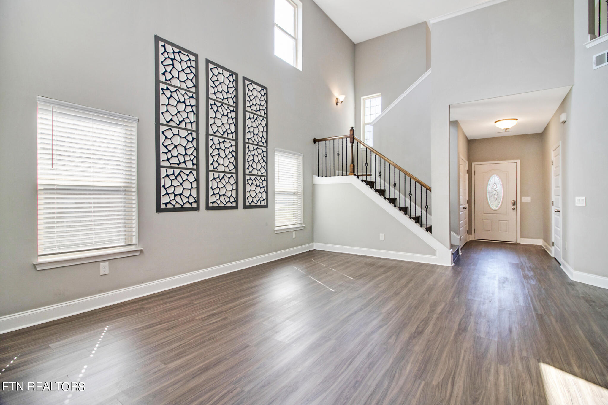 10841 Hunters Knoll Lane