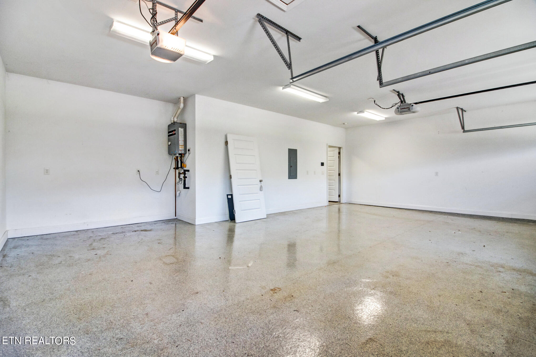 10841 Hunters Knoll Lane