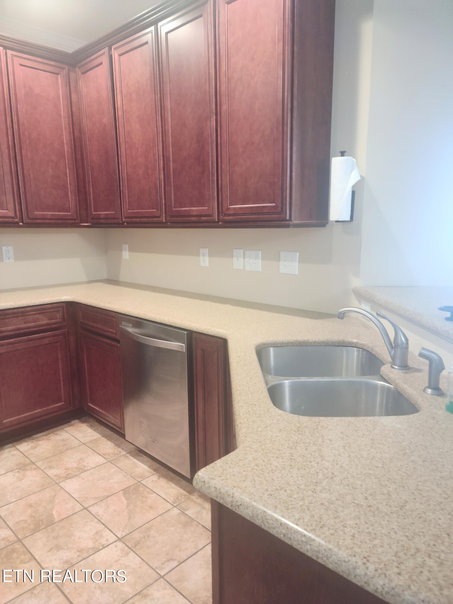 345 Centennial Bluff Blvd