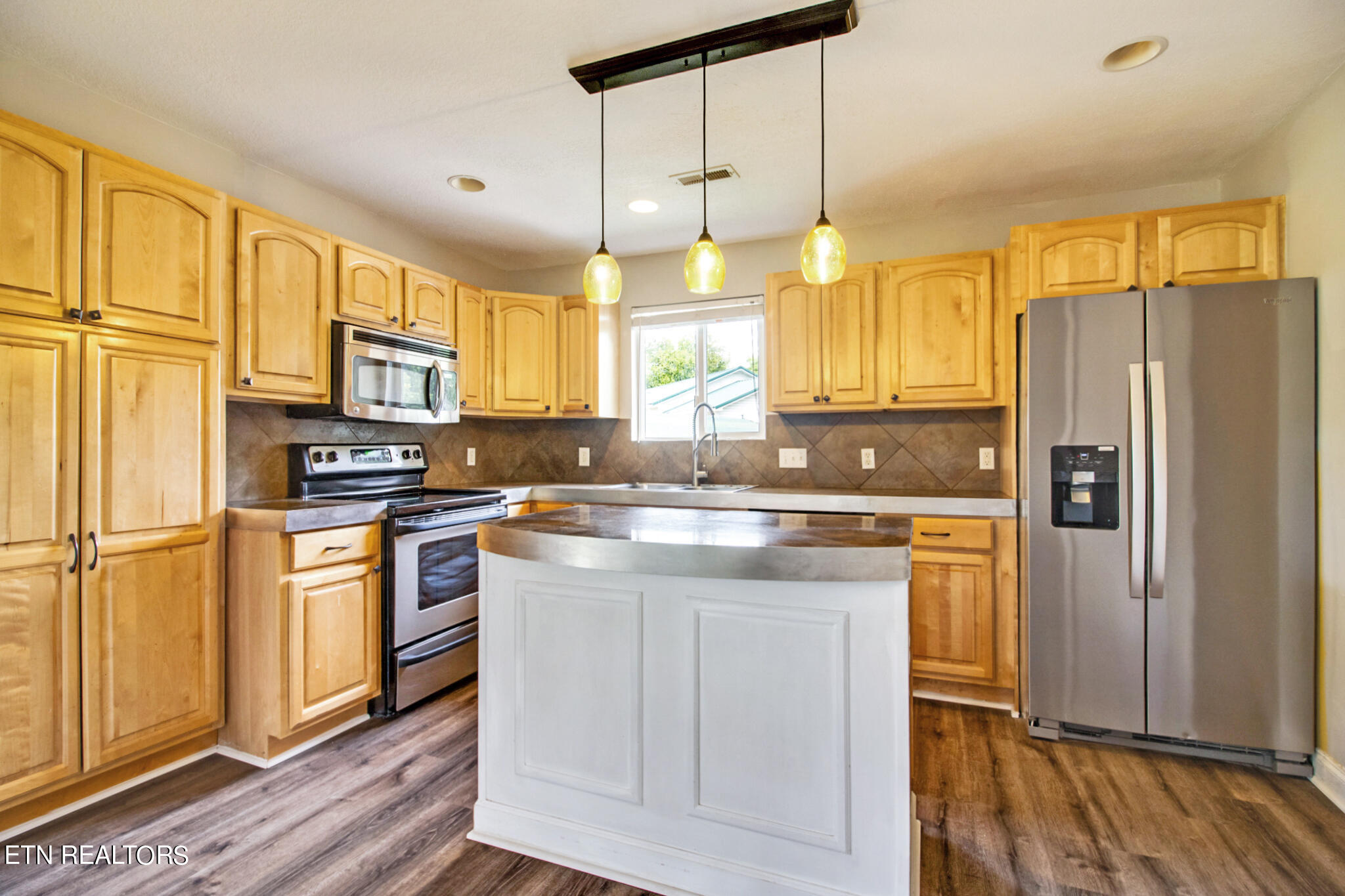 201 Eagleton Rd