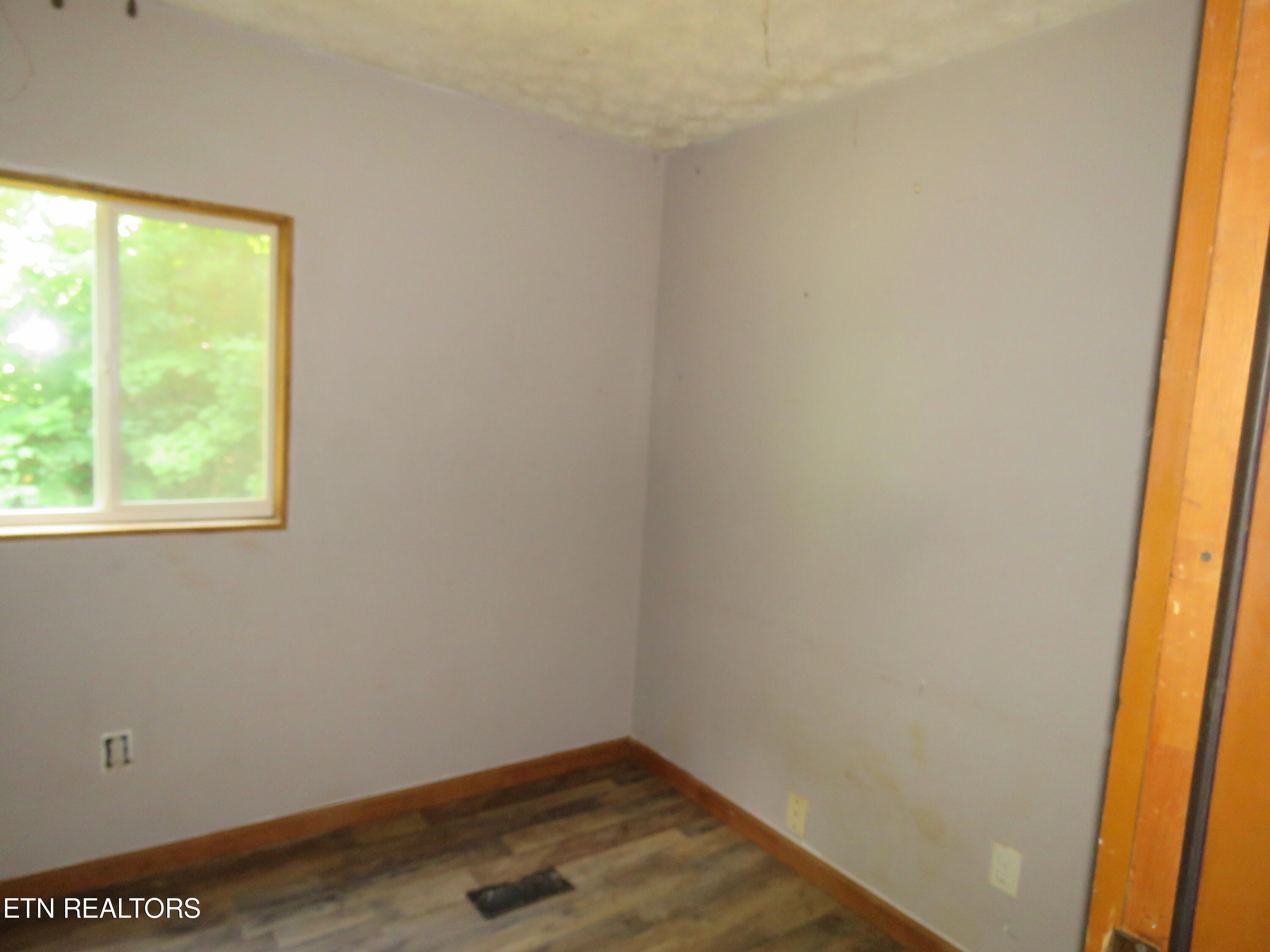 456 Tackett Loop