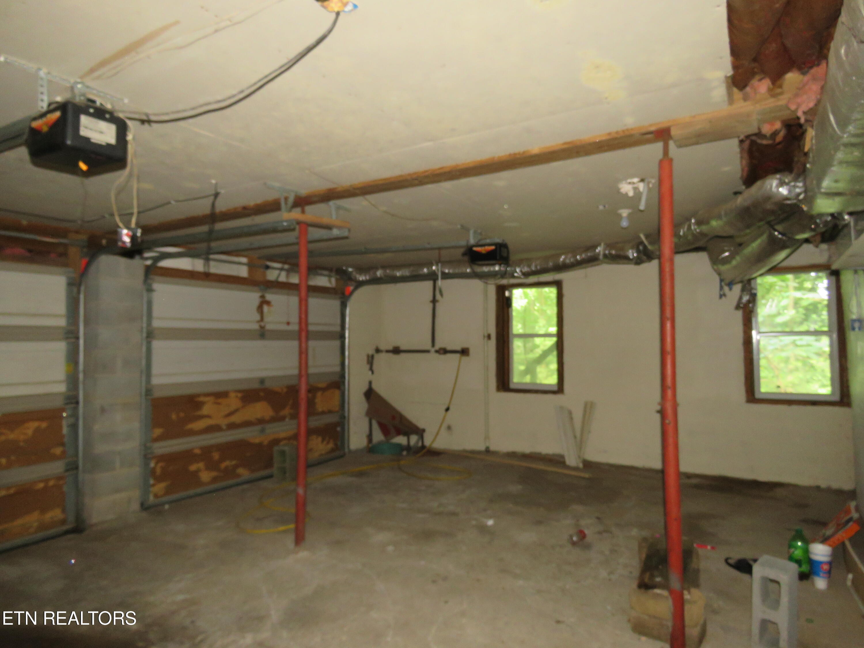 456 Tackett Loop