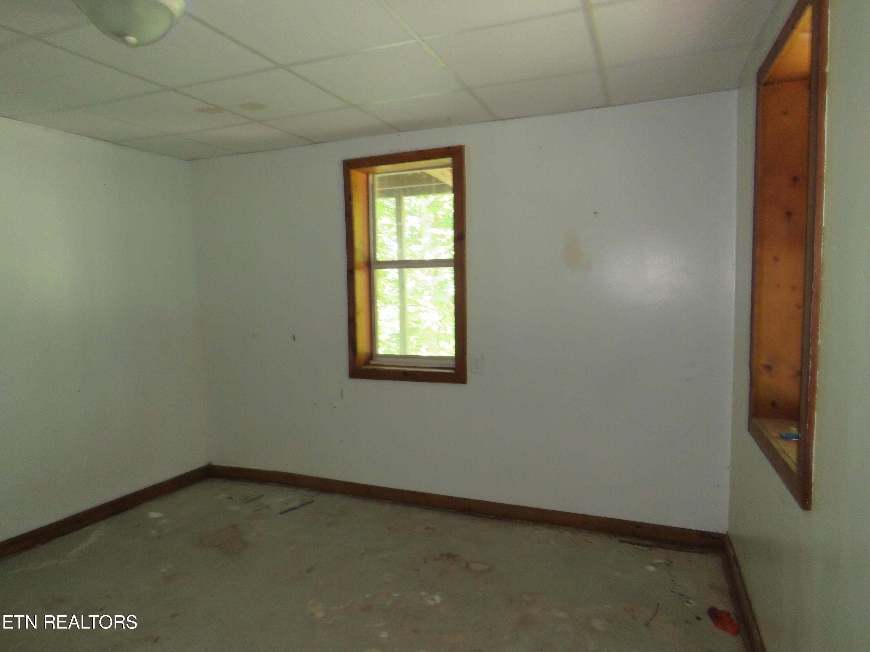 456 Tackett Loop
