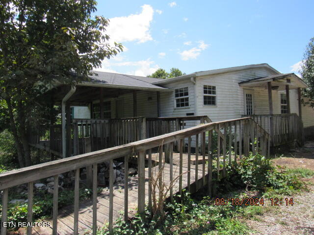 480 Russell Hill Road - Off Rd