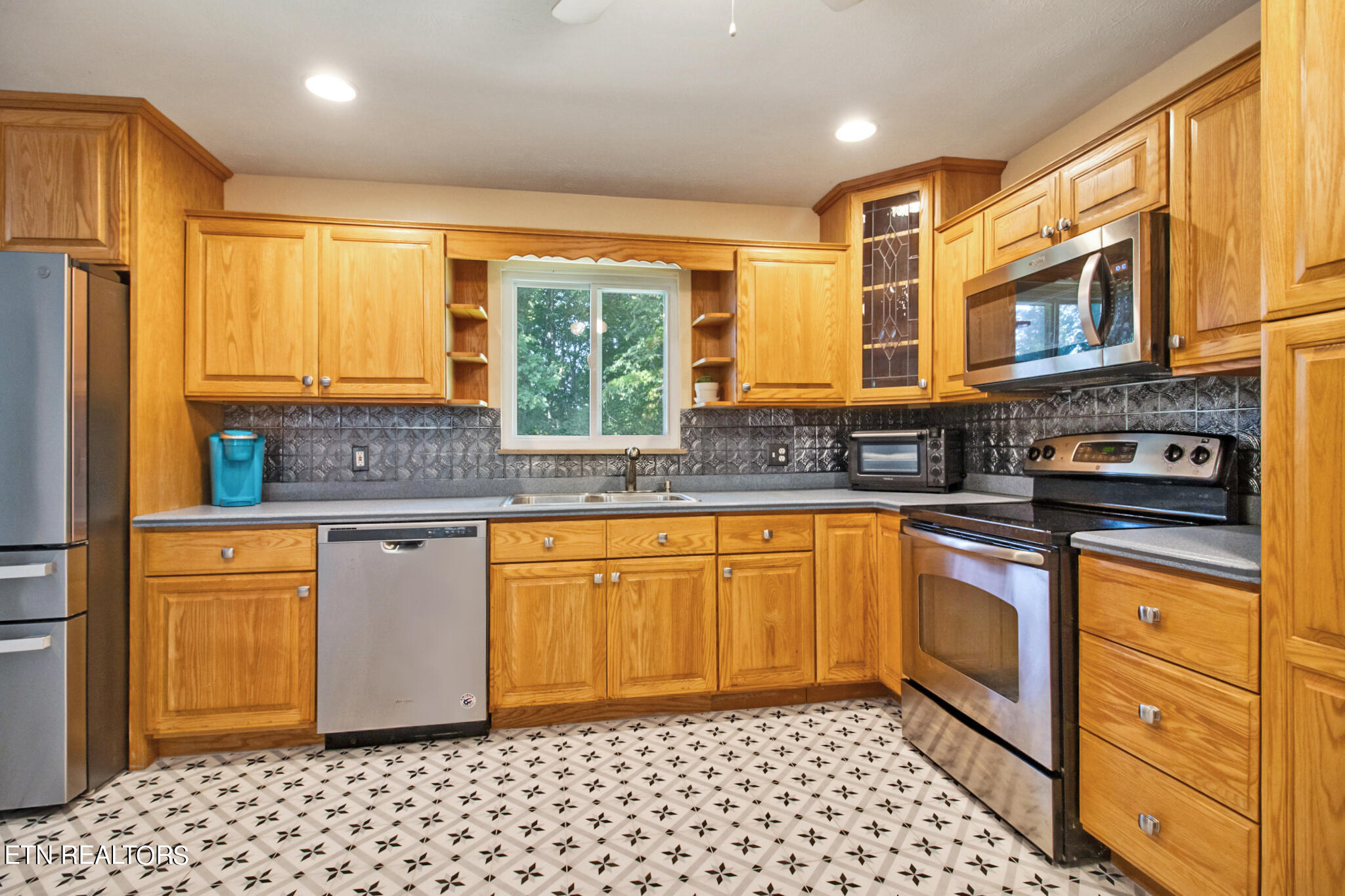 155 Edgewood Heights Lane
